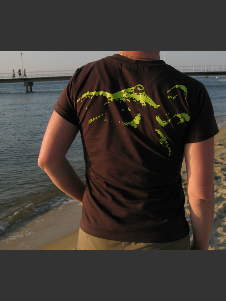 Scuba dive t-shirt by Dykkeren The Eco-friendly Divewear Fairtrade organic cotton Octopus cephalopod tentacle Kraken