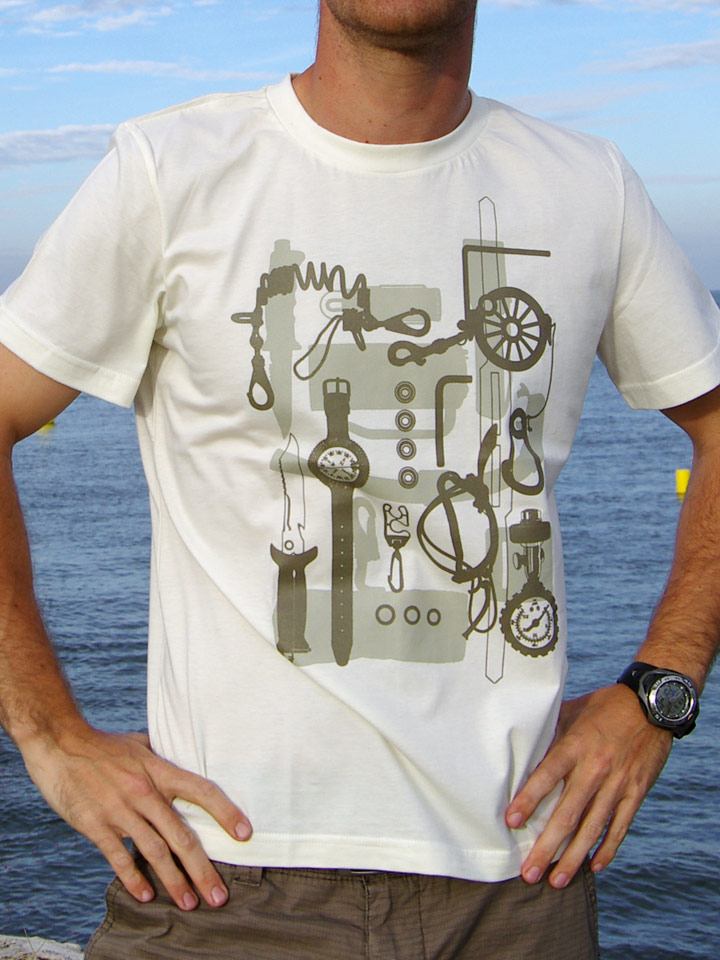 scuba dive t-shirt Toolkit dive gear reel air gauge compass by Dykkeren The Eco-Friendly Divewear organic cotton Fairtrade